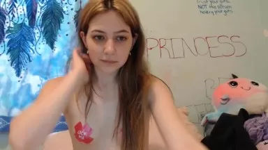 Barely legal petite kitty changes clothes on request